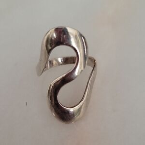Sterling Silver Ring Contemporary Style
